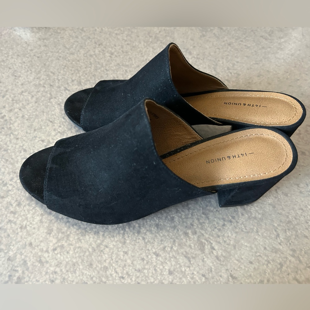 14 & Union Hayzel Block Heel Mule
